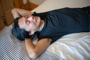 Usar antifaz para dormir es beneficioso para la memoria: por qué - La  Opinión